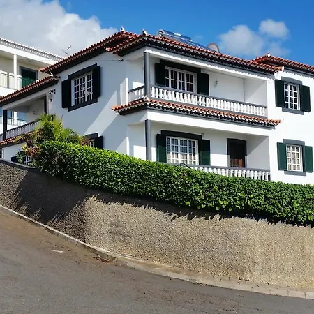 Charming In - Sao Goncalo Funchal (Madeira)